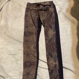 Lululemon leggings size 2